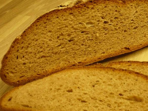 Fränkisches Roggen-Dinkel-Sauerteigbrot