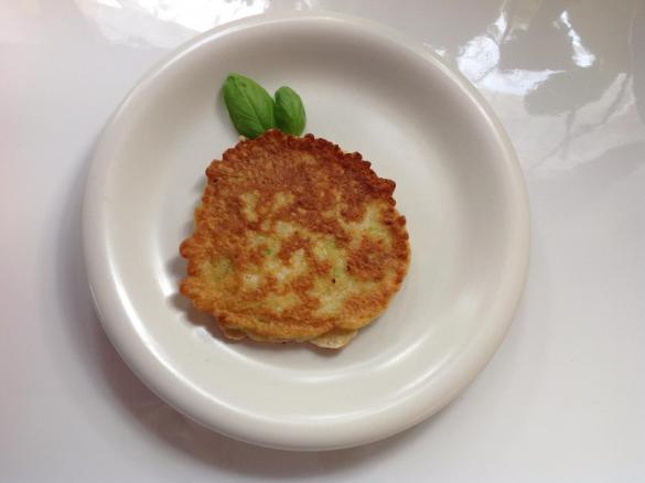 Variation Zucchinipfannkuchen / Zucchinipuffer Rezept d. Tages 10.02.2017