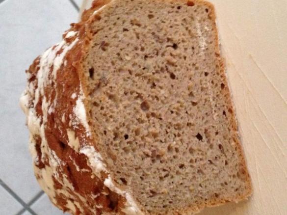 Variation von Weizen/Roggenmischbrot   Sauerteig