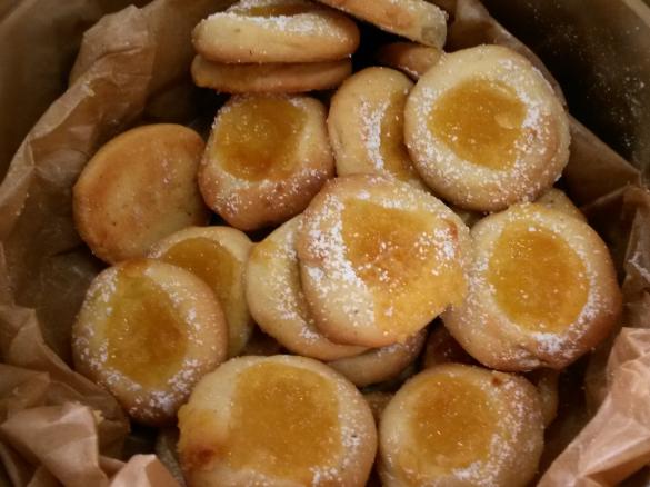 Sommergrüße (Zitronentaler mit Lemon Curd)