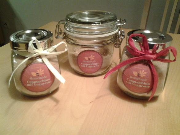 Cappuccino-Pulver mit wenig Zucker und einer Yogurette-Note