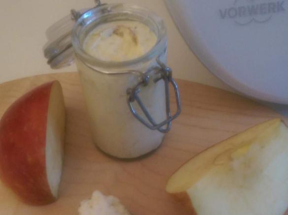 Apfel-Meerettich-Butter