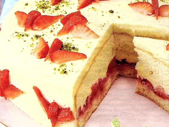 Erdbeer-Traum mit Pudding