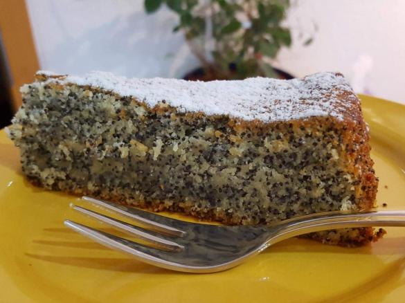 Mohn-Marzipan-Kuchen