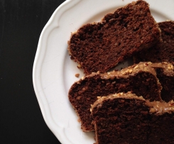 Schokoladiger Nusskuchen mit Möhren