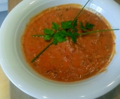 Gemüse-Käsesuppe mit Hack