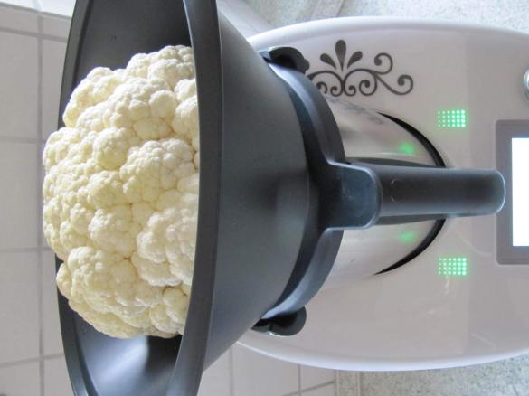 Blumenkohl ganz