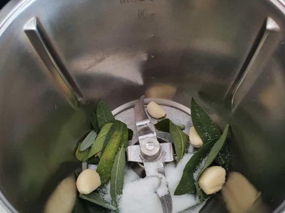 Glücksmixer Salbei-Knoblauch-Zitronen-Salz