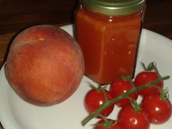 Tomaten-Pfirsich-Chutney