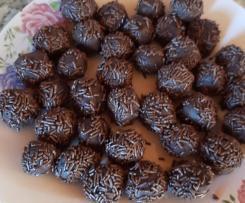 Rumkugeln aus Kuchenresten