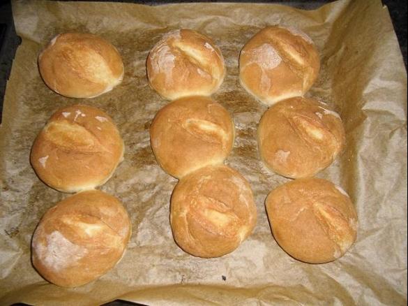 Fluffige Samstags - Brötchen