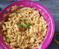 Glücksmixer Curry-Nudelsalat mit Käse