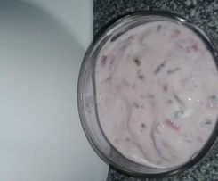 Bananen-Sauerkirsch-Quark-Creme-Dessert