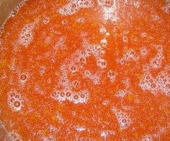 Pfirsichmarmelade mit Pfirsichlikör