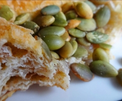 Hamburger Franzbrötchen mit Kübiskernen