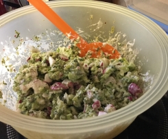 Brokkolisalat mit Radieschen