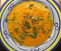 Aprikosen-Linsensuppe