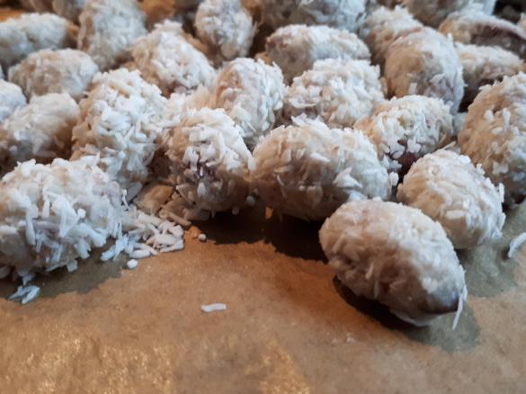 Weiße gebrannte Mandeln