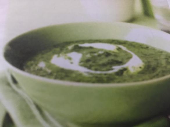 Spinat-Süppchen mit Muskat