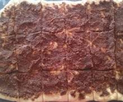 Variation von Nusszöpfchen für 2 9er Formen