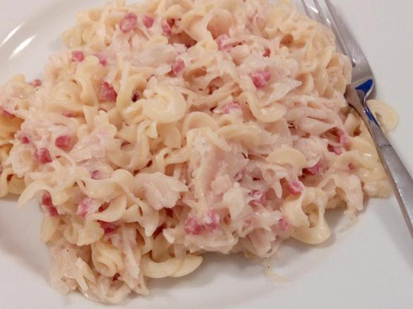 Sauerkraut Spätzle Mix