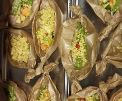 Lachsfilet im Couscousgemüsebett