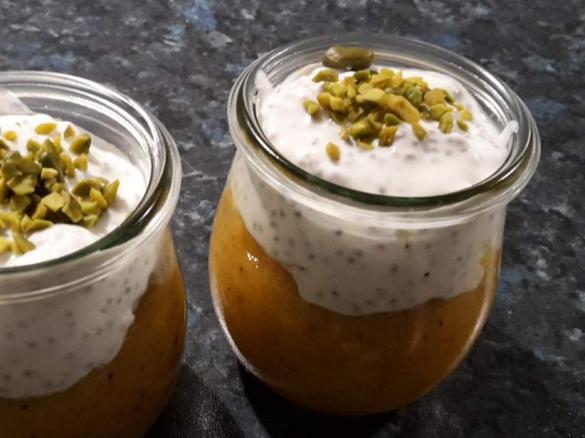 Mango-Chia Dessert
