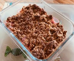 Rhabarber Crumble mit Dinkelvollkorn