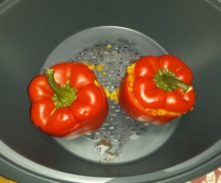 Paprika mit Linsenfüllung