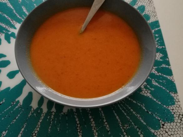 Süßkartoffel Paprika Tomaten Suppe