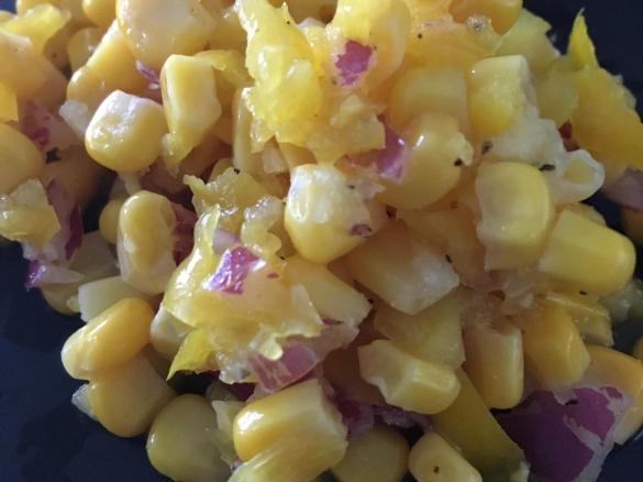 Mais-Paprika-Salat