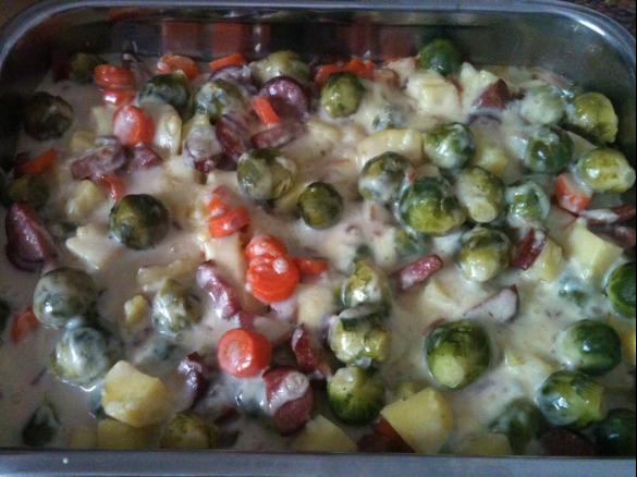 Rosenkohl Cabanossi Auflauf