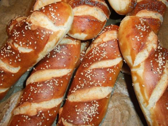 Brezeln oder Laugenbrötchen