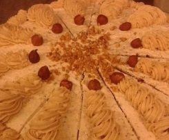 Schokoladen Nuß Sahne Torte 