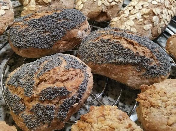 vegane Frühstücksbrötchen mit Joghurt