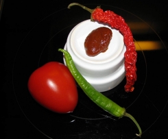 Ketchup mit etwas BBQ-Style