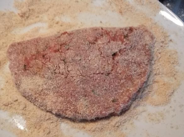 Bifteki mit Gemüsereis und Tzaziki