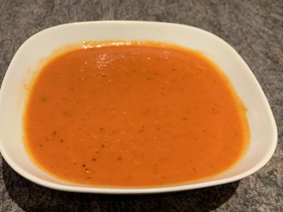 Tomatensuppe mit Orangensaft