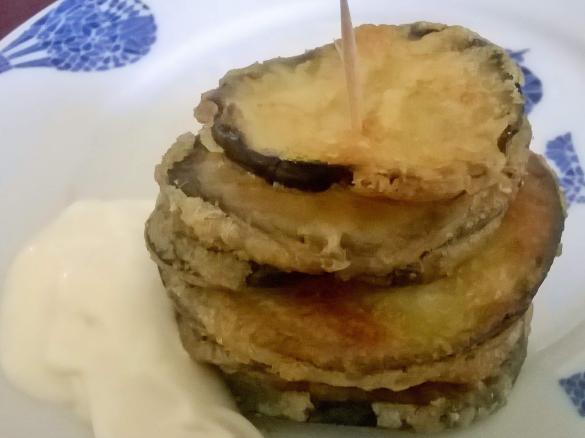 Tapas Berenjenas Rebozadas – gefüllte Auberginen