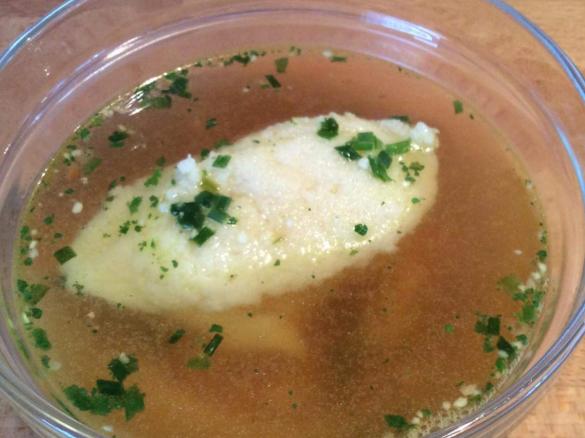 Griesklößchen Suppe
