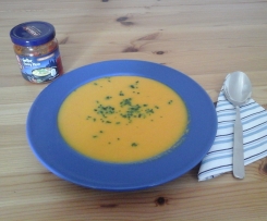 Karotten-Kokos-Curry-Suppe mit Ingwer
