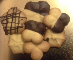 Vanille Plätzchen mit und ohne Schokoglasur