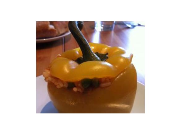 Gefüllte Paprikaschoten (vegetarisch) 