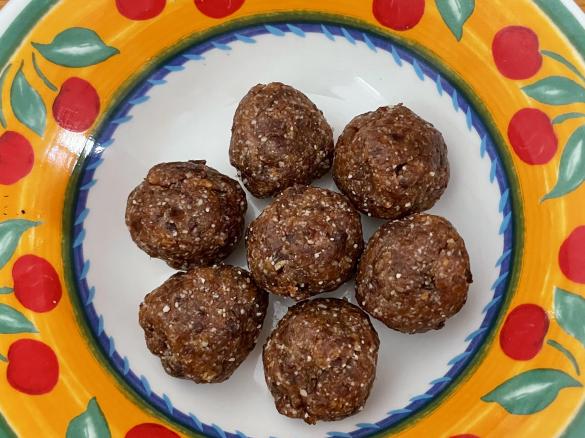 Aprikosen Mandel Bällchen