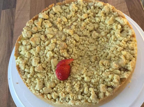 Vanille Rhabarber Streuselkuchen