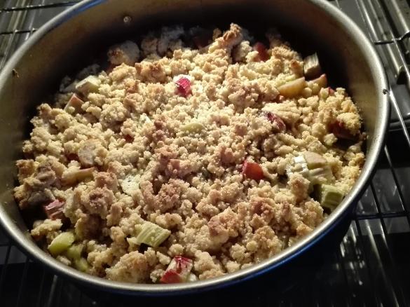 Streuselkuchen mit Obst - Low carb