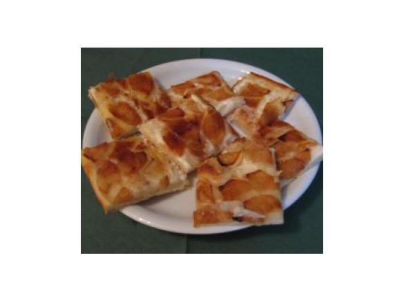 Flammkuchen mit Äpfeln