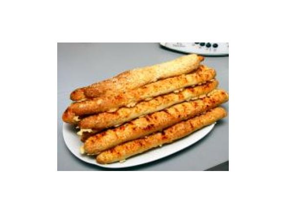 Variation von feine Käsestangen als kleine Dinkelbrötchen mit Sämereien