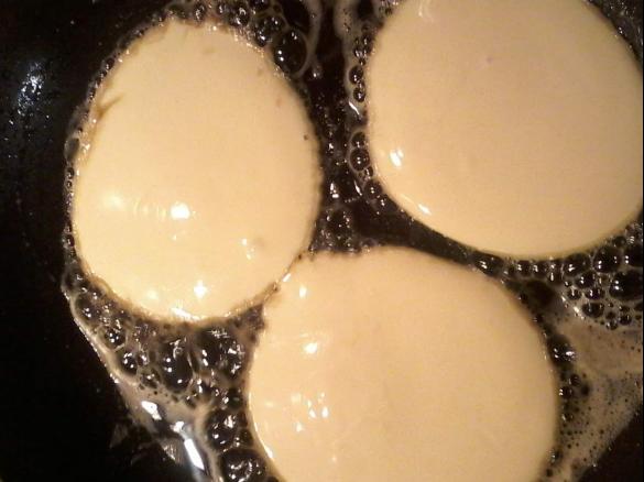 Quarkpüfferchen / Plinsen schnelles Gericht.