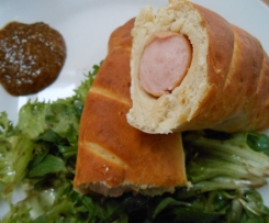 Wiener in Brezenteig